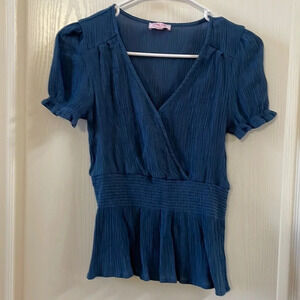 Pink lily blouse size S